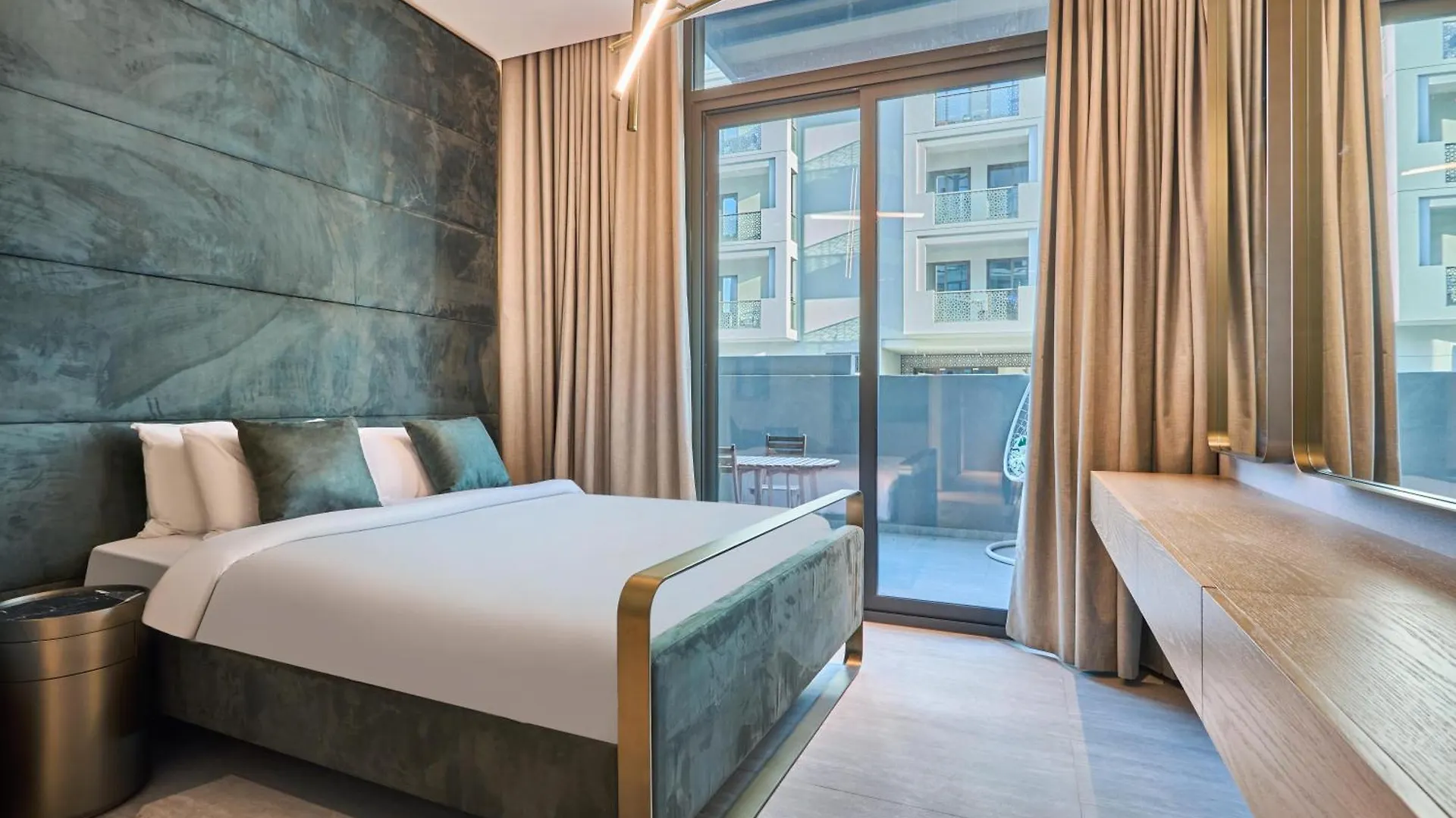 Luxury-Comfort & Elegance Studio Dubai United Arab Emirates